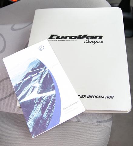 Photo of 2002 Tan Volkswagen Eurovan
