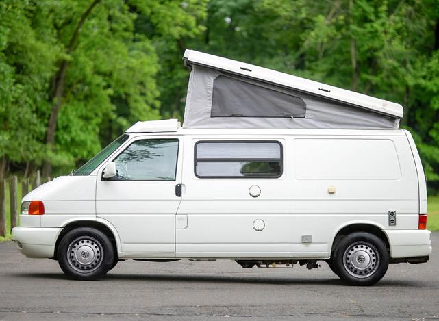 Photo of 2002 Tan Volkswagen Eurovan