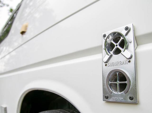 Photo of 2002 Tan Volkswagen Eurovan