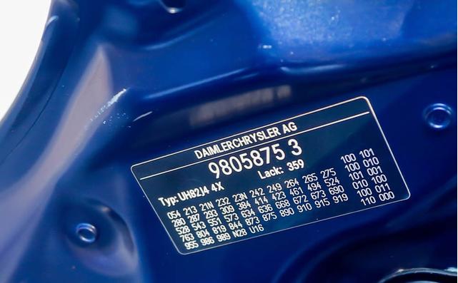 Photo of 2004 Blue Mercedes-Benz E-Class