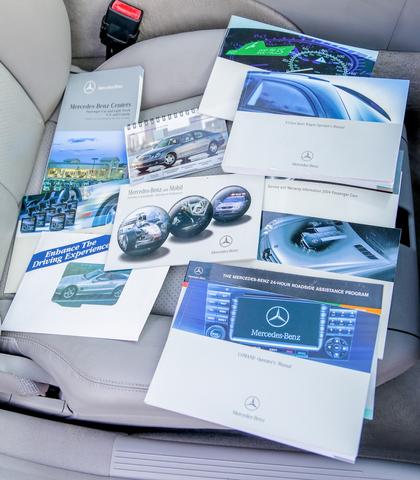 Photo of 2004 Blue Mercedes-Benz E-Class
