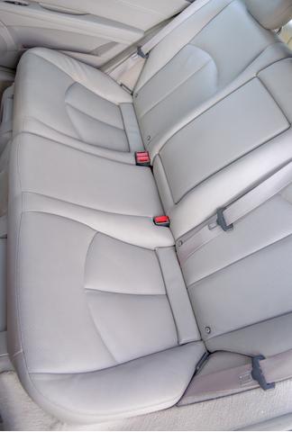 Photo of 2004 Blue Mercedes-Benz E-Class