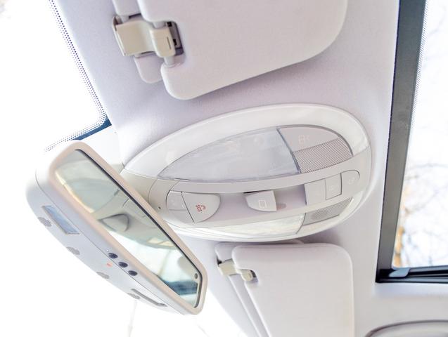 Photo of 2004 Blue Mercedes-Benz E-Class
