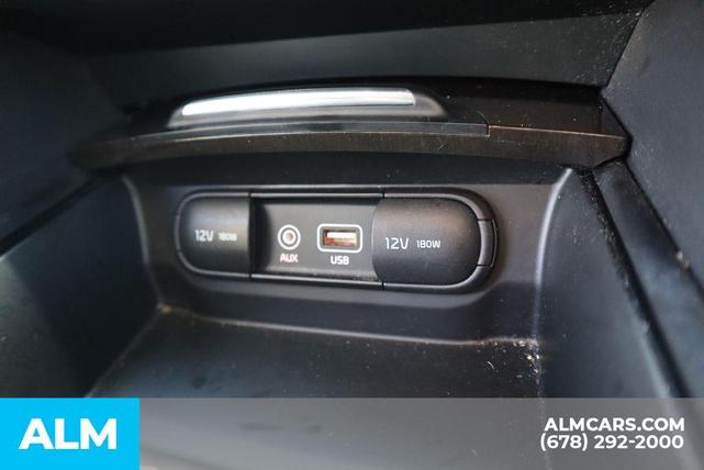 Photo of 2018 Titanium Silver Kia Optima