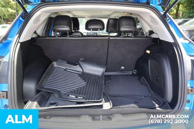 Photo of 2022 Laser Blue Jeep Compass