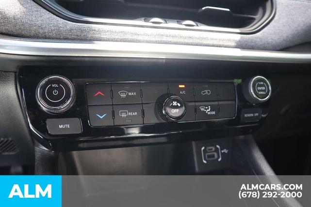 Photo of 2022 Laser Blue Jeep Compass