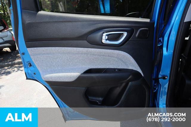 Photo of 2022 Laser Blue Jeep Compass