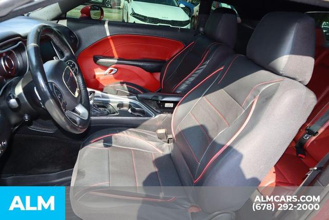 Photo of 2015 Redline Red Tricoat Pearl Dodge Challenger