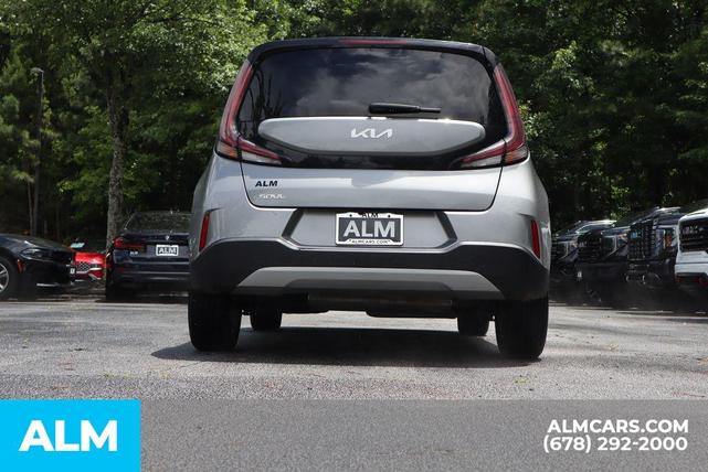 Photo of 2023 Steel Gray Kia Soul