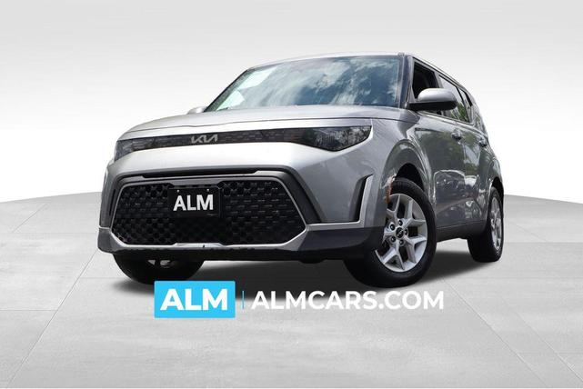 Photo of 2023 Steel Gray Kia Soul