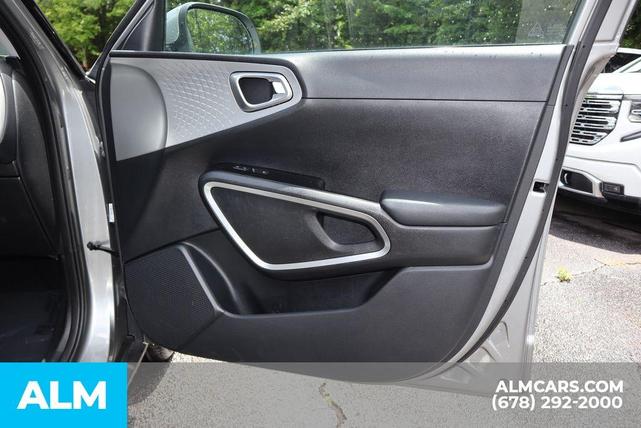 Photo of 2023 Steel Gray Kia Soul