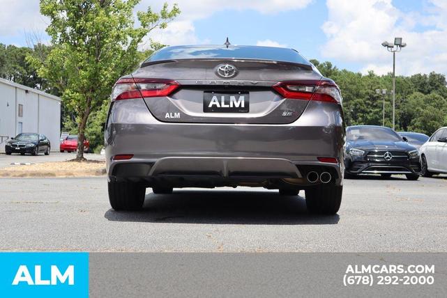 Photo of 2022 Gray Toyota Camry