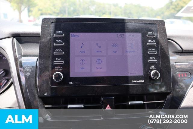 Photo of 2022 Gray Toyota Camry