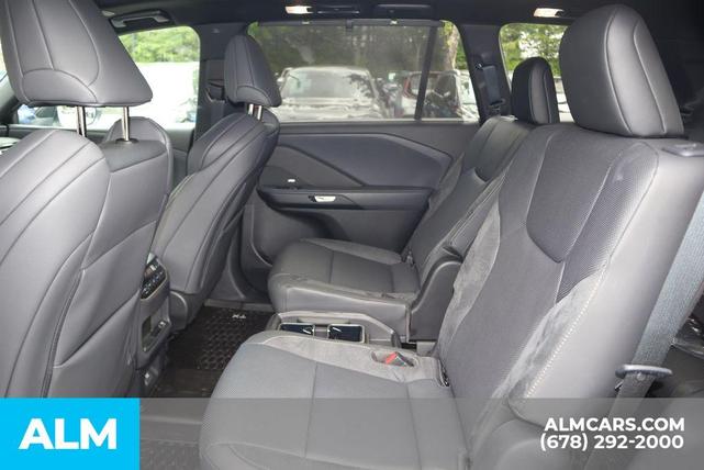Photo of 2025 White Lexus TX 500h