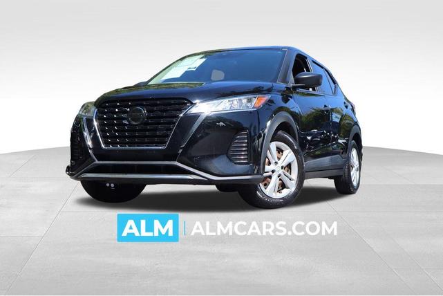 Photo of 2021 Super Black Nissan Kicks