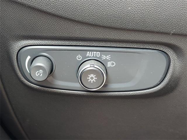 Photo of 2024 Lakeshore Blue Metallic Chevrolet Equinox
