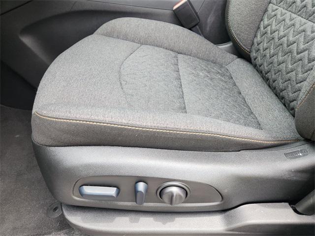 Photo of 2024 Lakeshore Blue Metallic Chevrolet Equinox