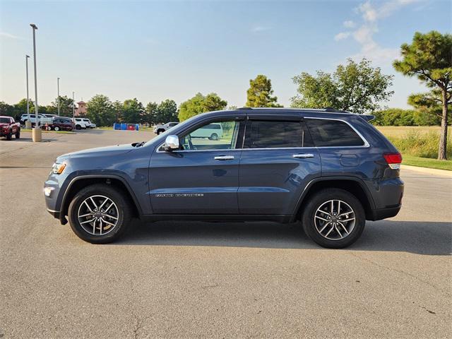 Photo of 2021 Slate Blue Pearlcoat Jeep Grand Cherokee