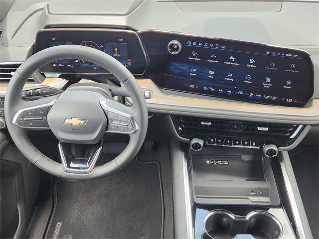 Photo of 2025 Iridescent Pearl Tricoat Chevrolet Tahoe