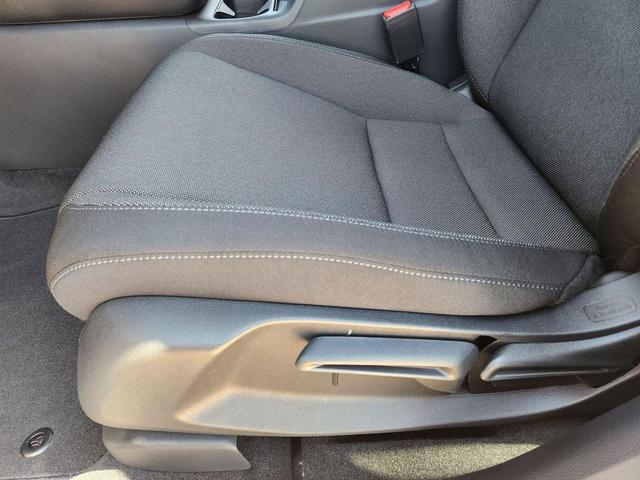 Photo of 2026 Solar Silver Metallic Honda CR-V