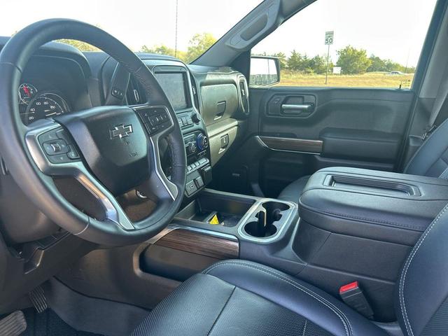 Photo of 2022 Summit White Chevrolet Silverado 1500