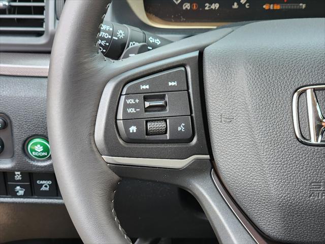 Photo of 2025 Crystal Black Pearl Honda Ridgeline