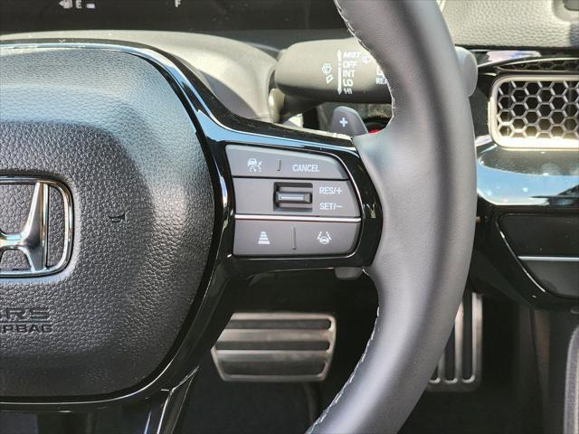 Photo of 2025 Platinum White Pearl Honda Civic