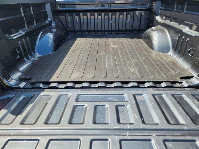 Photo of 2016 Cyber Gray Metallic Chevrolet Colorado