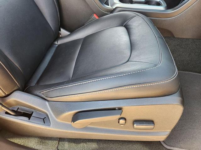 Photo of 2016 Cyber Gray Metallic Chevrolet Colorado