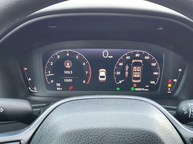 Photo of 2025 Platinum White Pearl Honda Accord