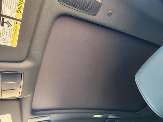 Photo of 2022 Apex Blue Pearl Acura RDX