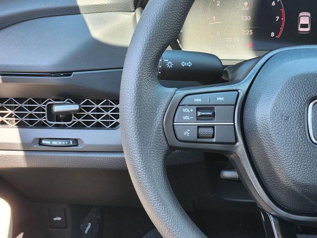 Photo of 2025 Meteorite Gray Metallic Honda Accord