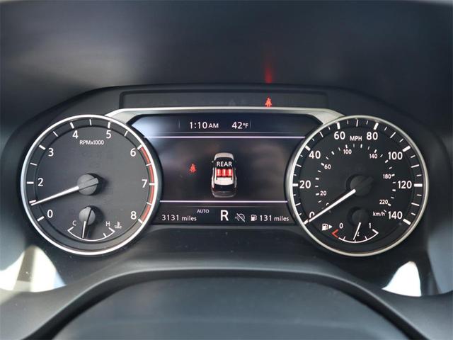 Photo of 2025 Super Black Nissan Rogue