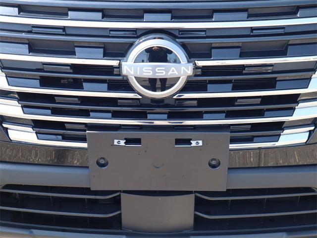 Photo of 2025 Super Black Nissan Rogue
