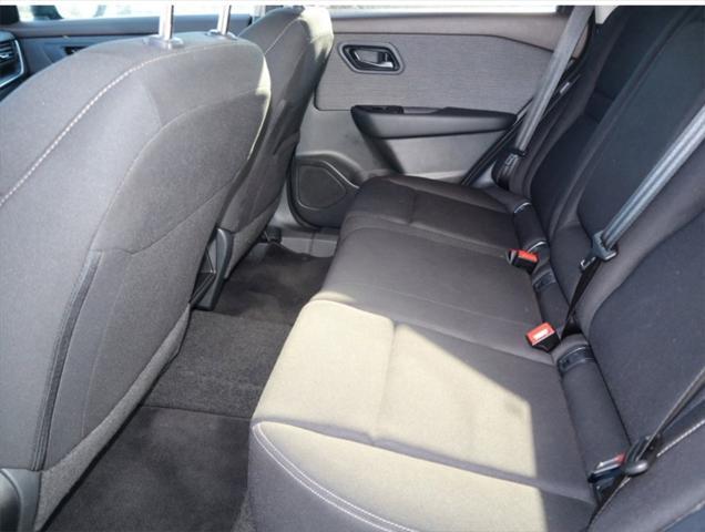 Photo of 2023 Super Black Nissan Rogue