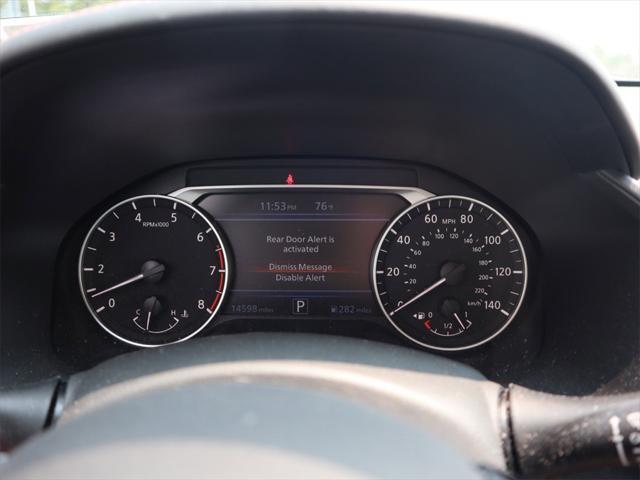 Photo of 2024 Super Black Nissan Altima