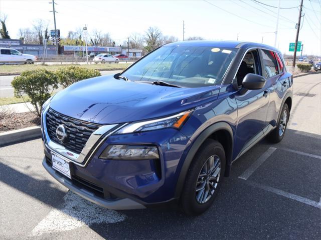 Photo of 2023 Caspian Blue Metallic Nissan Rogue