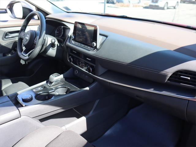 Photo of 2023 Scarlet Ember Tintcoat Nissan Rogue