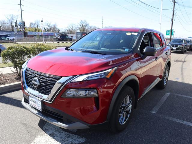 Photo of 2023 Scarlet Ember Tintcoat Nissan Rogue