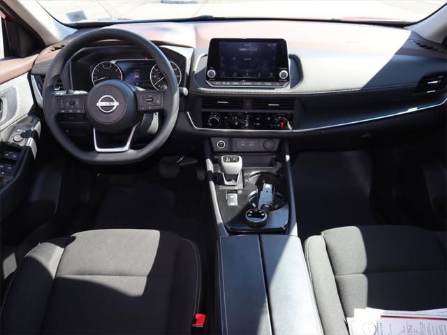 Photo of 2023 Scarlet Ember Tintcoat Nissan Rogue