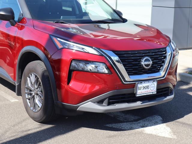 Photo of 2023 Scarlet Ember Tintcoat Nissan Rogue