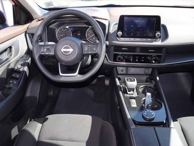 Photo of 2023 Scarlet Ember Tintcoat Nissan Rogue