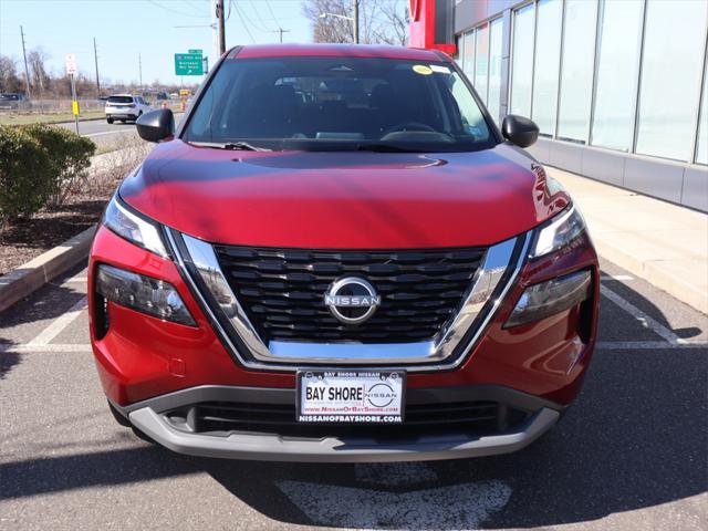 Photo of 2023 Scarlet Ember Tintcoat Nissan Rogue