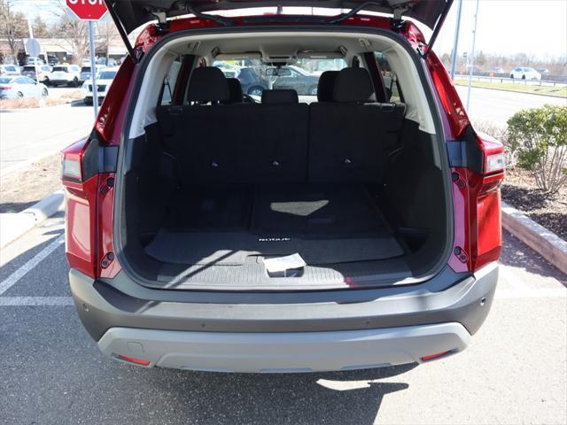 Photo of 2023 Scarlet Ember Tintcoat Nissan Rogue