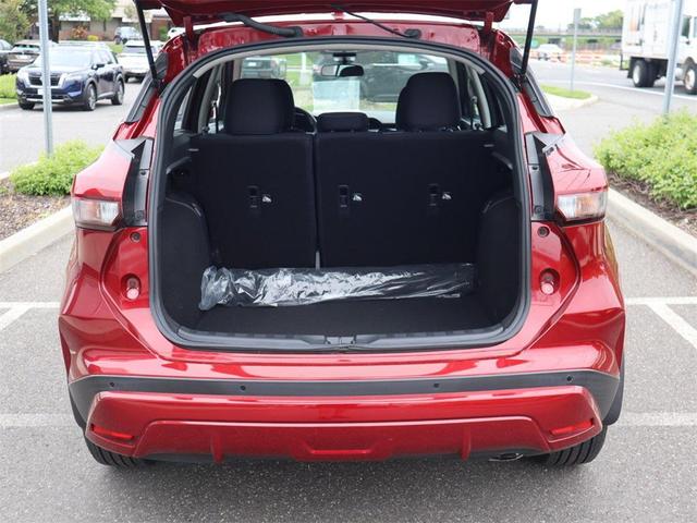 Photo of 2023 Scarlet Ember Tintcoat Nissan Kicks
