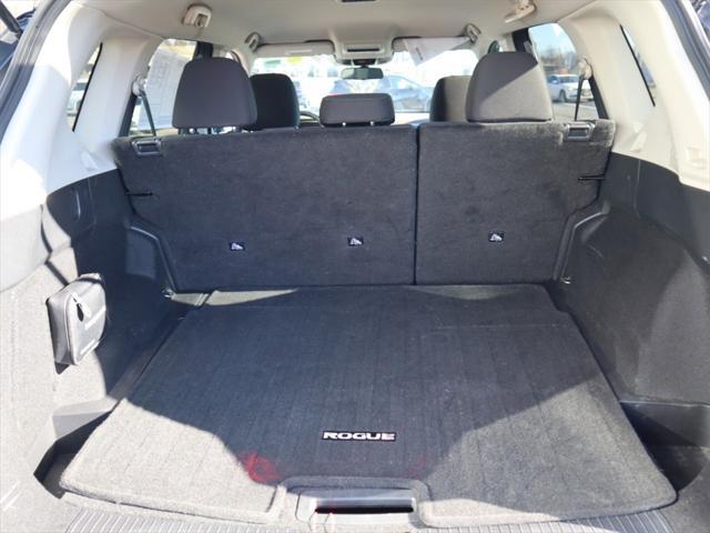 Photo of 2023 Gun Metallic Nissan Rogue