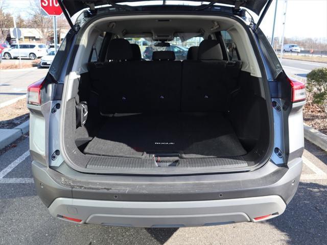 Photo of 2023 Gun Metallic Nissan Rogue