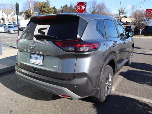 Photo of 2023 Gun Metallic Nissan Rogue