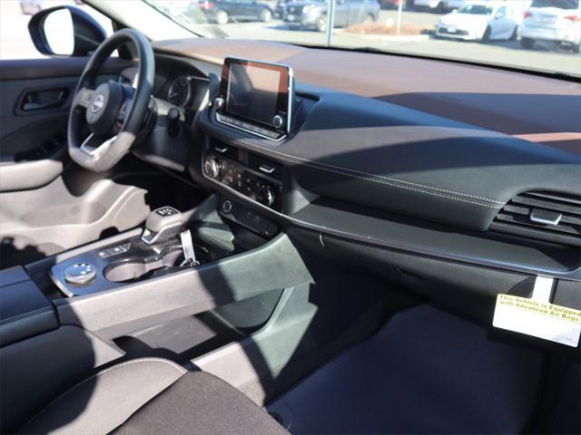Photo of 2023 Gun Metallic Nissan Rogue