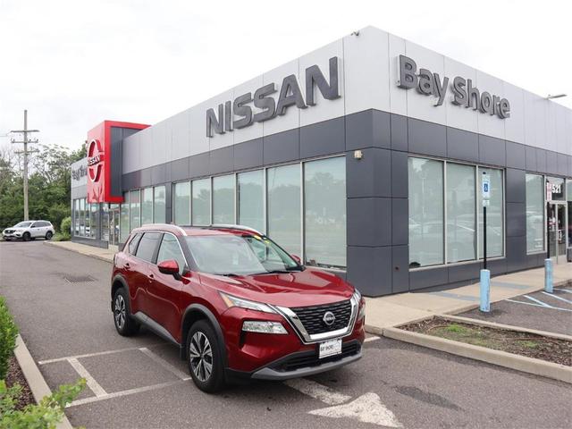 Photo of 2022 Scarlet Ember Tintcoat Nissan Rogue